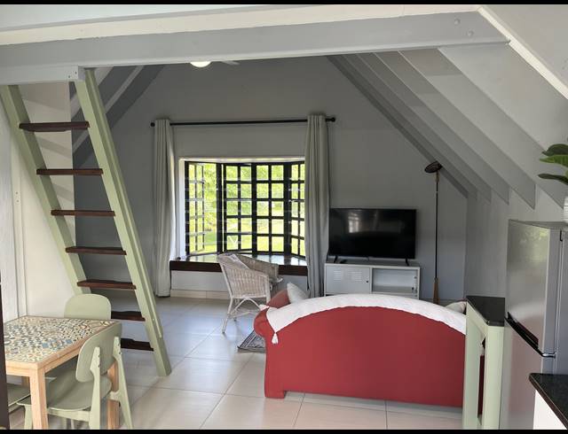 1 BEDROOM APARTMENT RENTED IN CAMELOT GOLF CLUB AND ESTATE